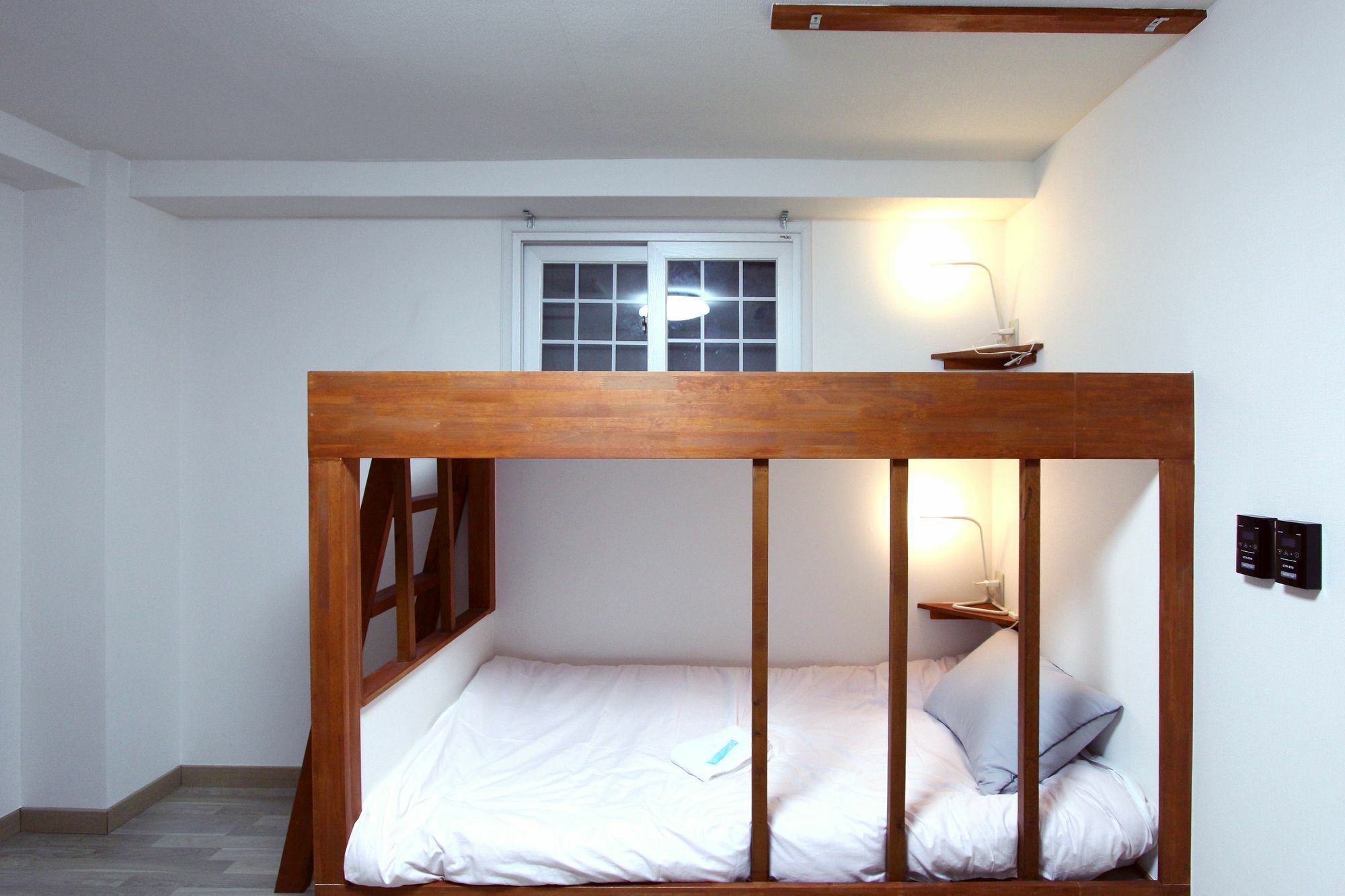 I Osaka House Hotel Екстериор снимка
